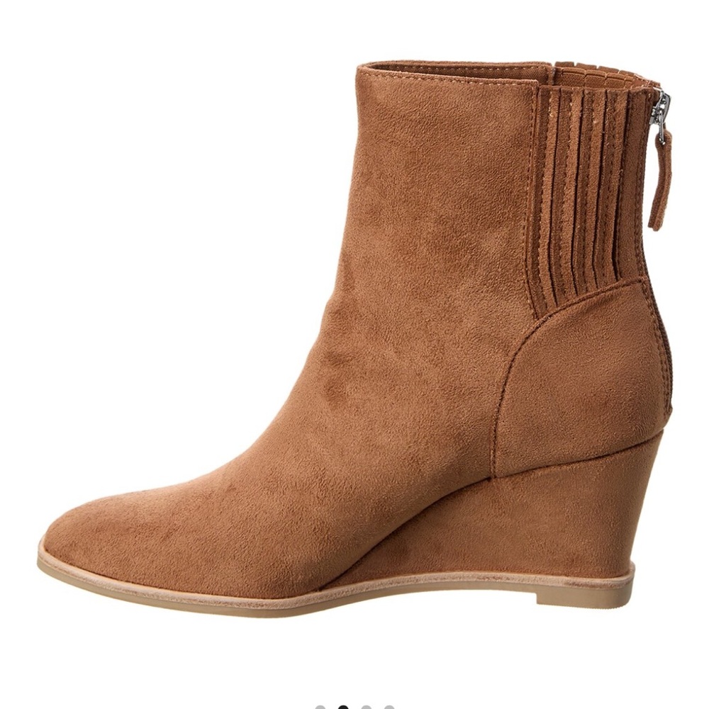 Dolce Vita wedge booties